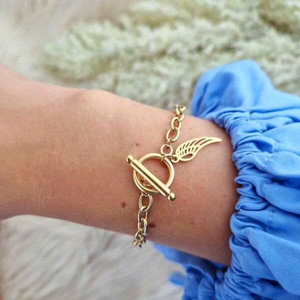 Armband van stainless steel met 14 krt goudplating BST1440