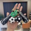 Sleutelhanger voetbal zwart wit BRL330CZ