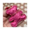 Sleutelhanger beertje en franjes fuchsia BRL357